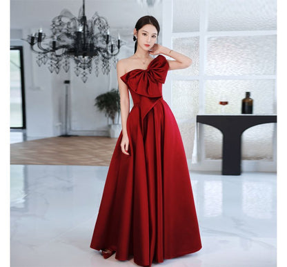 Sleeveless One Shoulder Plain Bow Satin A-Line Evening Gown