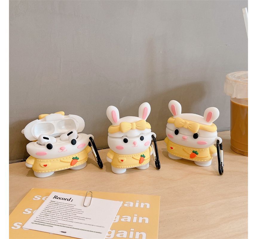 Rabbit AirPods / Pro Earphone Case Skin