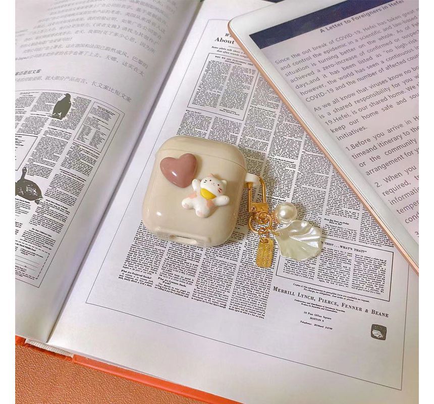 Cat AirPods / Pro Earphone Case Skin