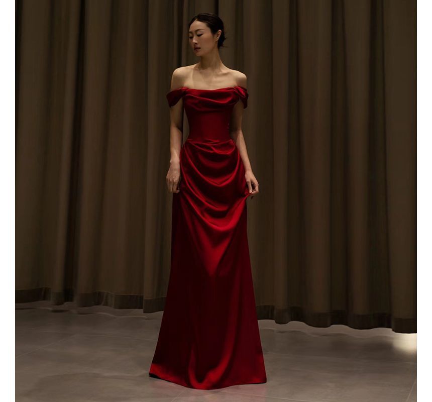 Evening Off-Shoulder Plain A-Line Gown