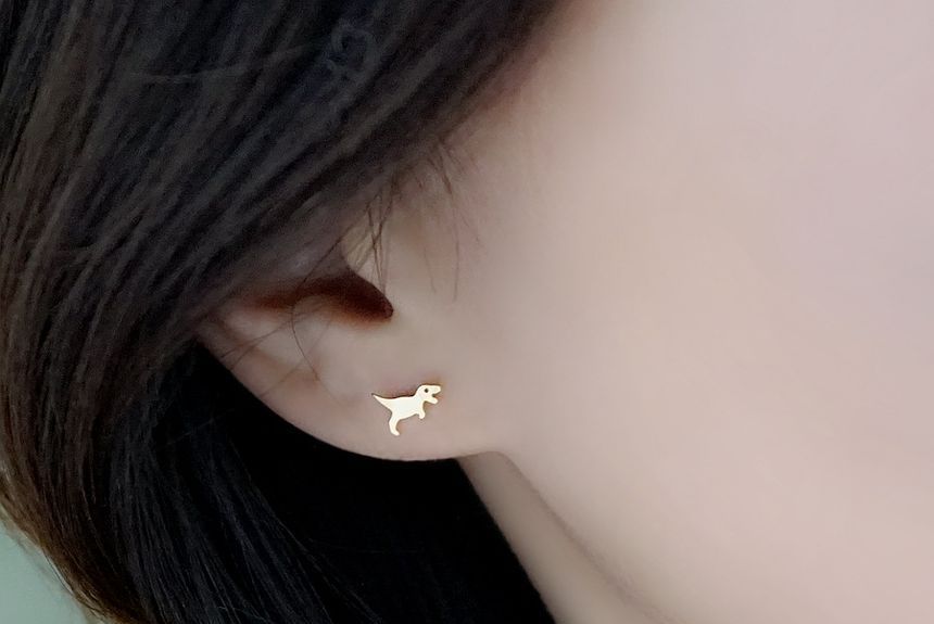 Polished Dinosaur Alloy Earring