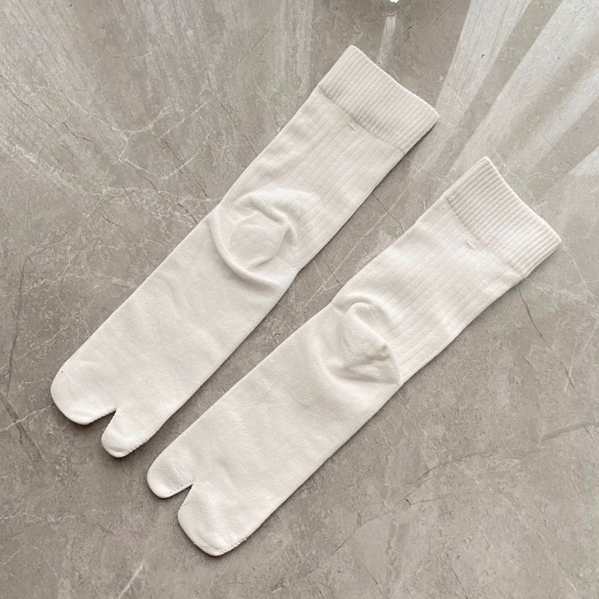 Plain Split-Toe Socks