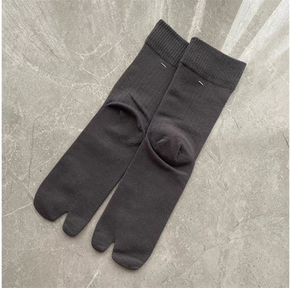 Plain Split-Toe Socks