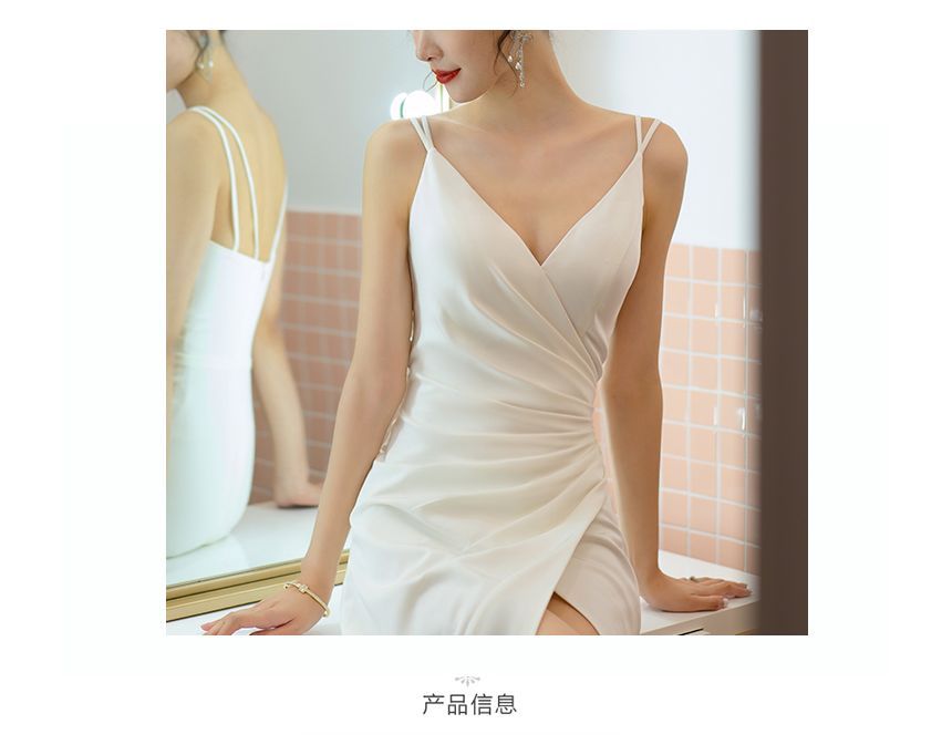 A-Line Slit Strap Spaghetti Wrap Bolero Wedding Ruched V-Neck / Gown Plain Set