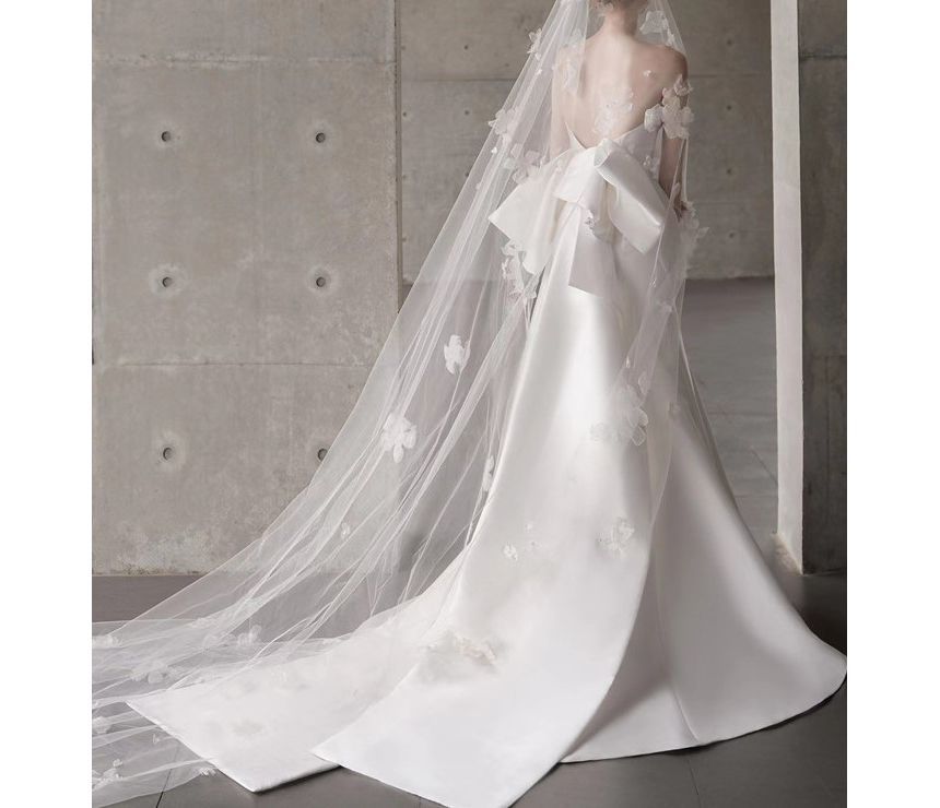 Strapless Bow Mermaid Wedding Gown
