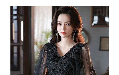 Short-Sleeve Lace Embroidered A-Line Evening Gown