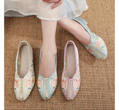 Floral Embroidered Satin Pumps