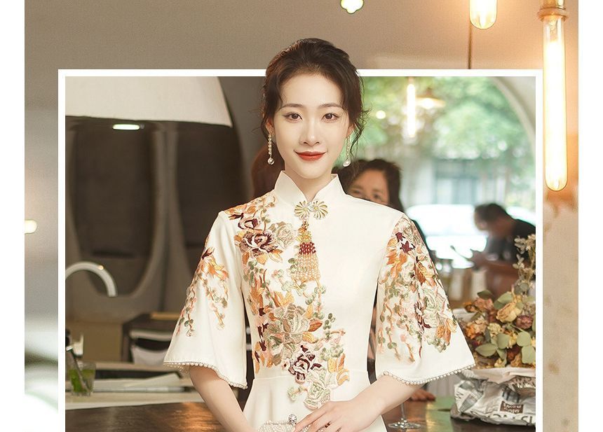 Elbow-Sleeve Mandarin Collar Floral Embroidered A-Line Evening Dress