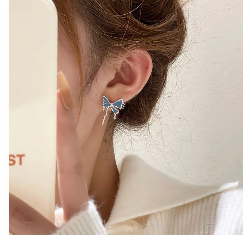 Butterfly Stud Earring / Clip-On Earring