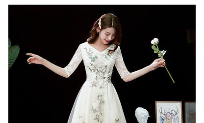 V-Neck A-Line Gown Evening Short-Sleeve Floral Embroidered