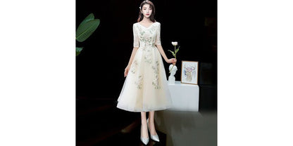 V-Neck A-Line Gown Evening Short-Sleeve Floral Embroidered