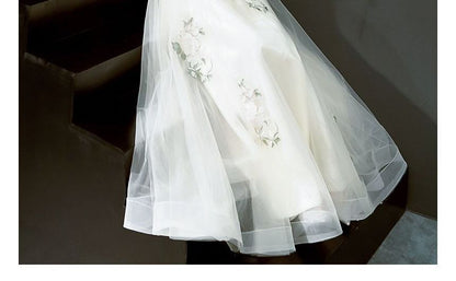 V-Neck A-Line Gown Evening Short-Sleeve Floral Embroidered