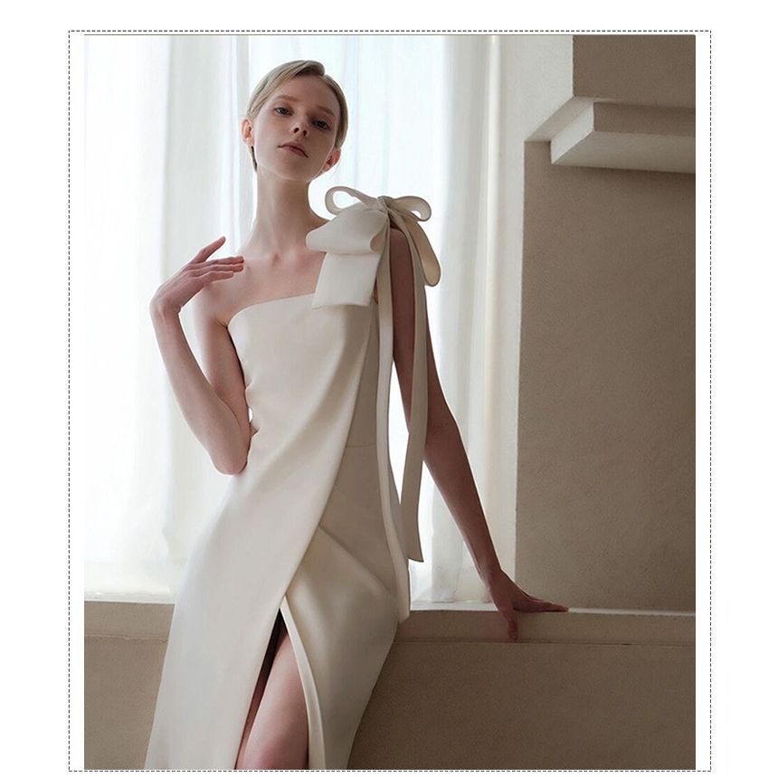 One-Shoulder Bow Slit Sheath Cocktail Dress