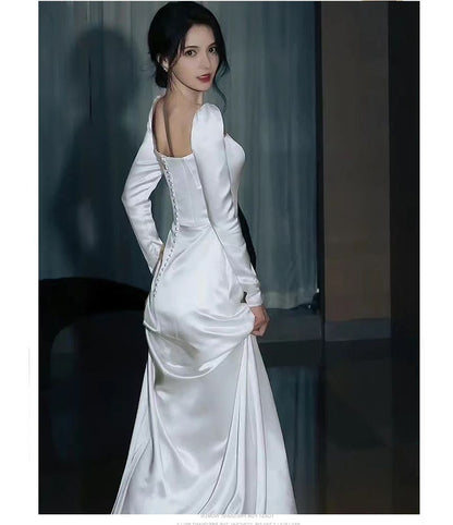 Long-Sleeve Plain A-Line Wedding Dress