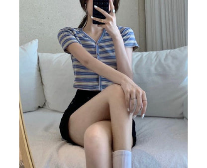 Short-Sleeve V-Neck Striped Button-Up Crop Tee