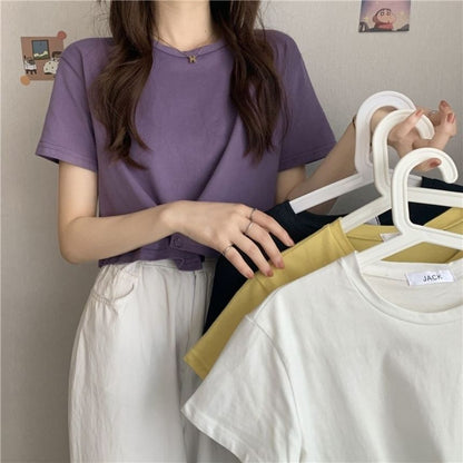Short-Sleeve Round Neck Plain Buttoned Tee