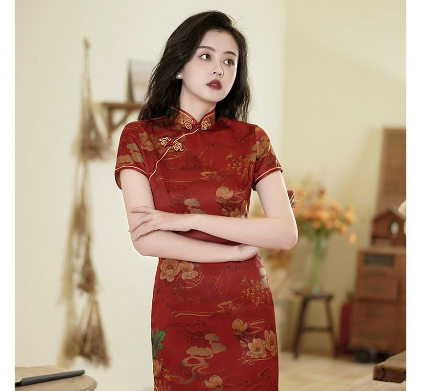 Short-Sleeve Floral Mini Qipao