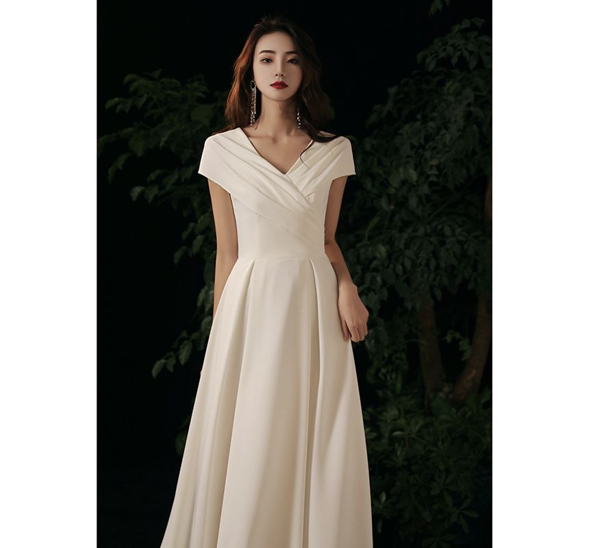 Short-Sleeve V-Neck Plain Ruched A-Line Cocktail Dress (Various Designs)