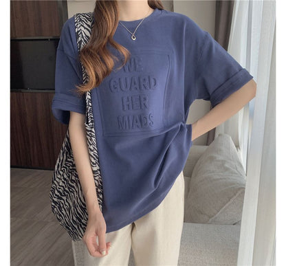 Elbow-Sleeve Crew Neck Plain Lettering Embossed Oversized Tee