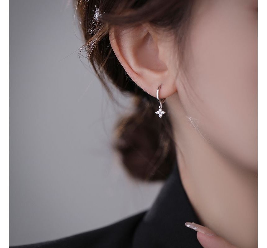 Floral Rhinestone Alloy Dangle Earring