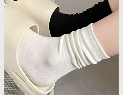 Set of 5 Pairs: Plain Socks