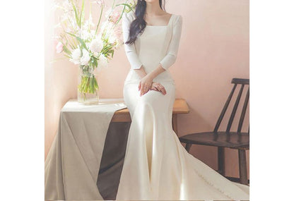 3/4-Sleeve Square-Neck Bodycon Wedding Gown