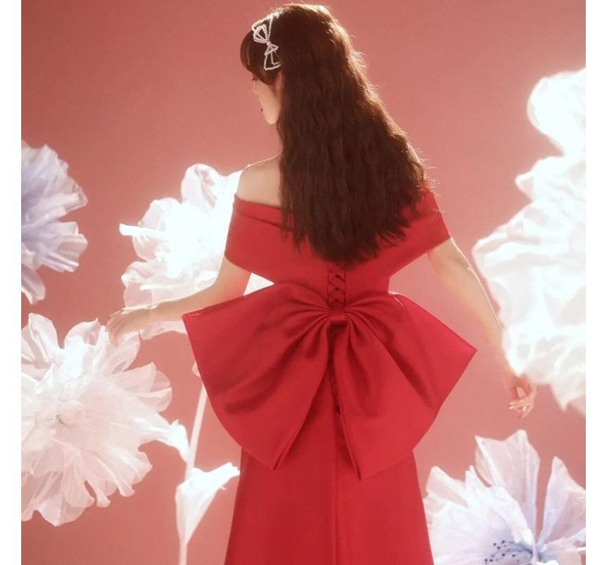 Bow-Back Off-Shoulder Gown Wedding A-Line Shirred