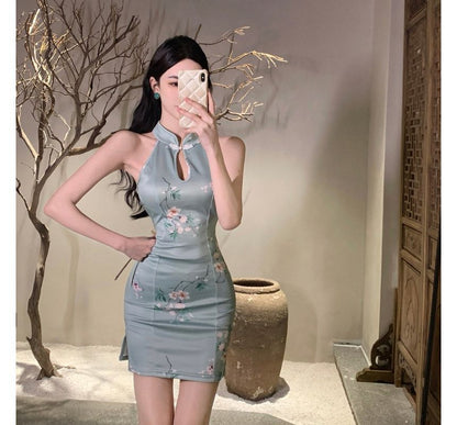 Sleeveless Floral Mini Sheath Qipao