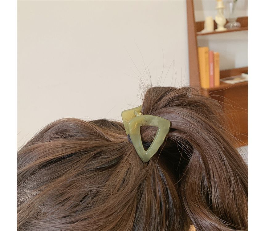 Triangle Acrylic Hair Clamp