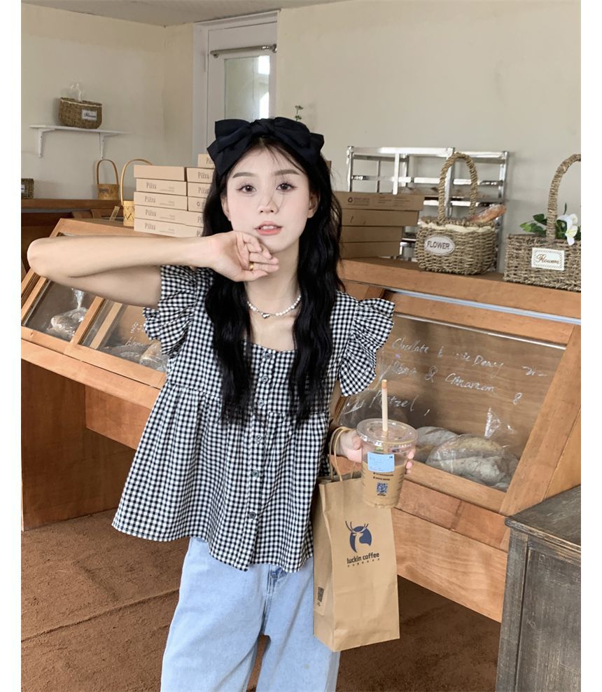 Sleeveless Gingham Ruffle Blouse