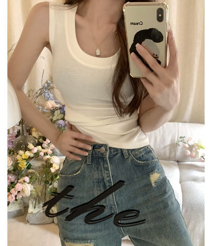 Scoop Neck Plain Tank Top