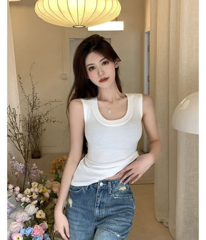 Scoop Neck Plain Tank Top