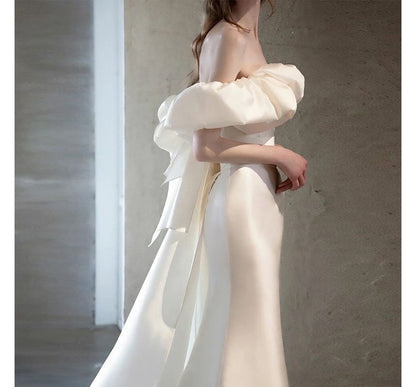 Off-Shoulder Puff-Sleeve Mermaid Wedding Gown