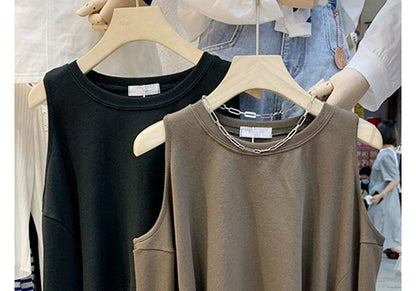 Long-Sleeve Cold Shoulder Plain Crop Tee