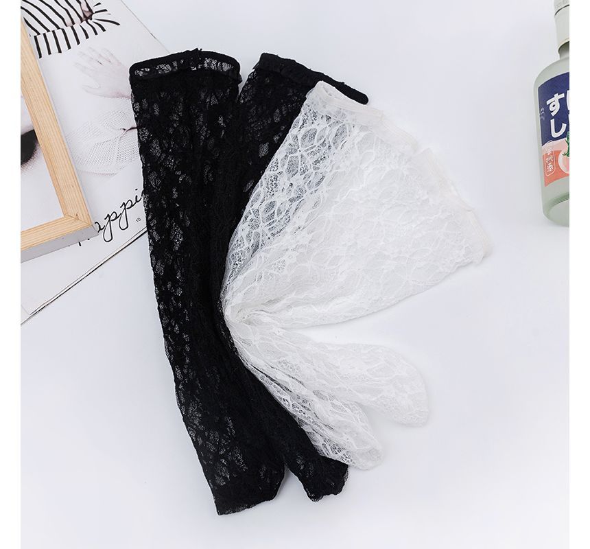 Plain Lace Short Socks