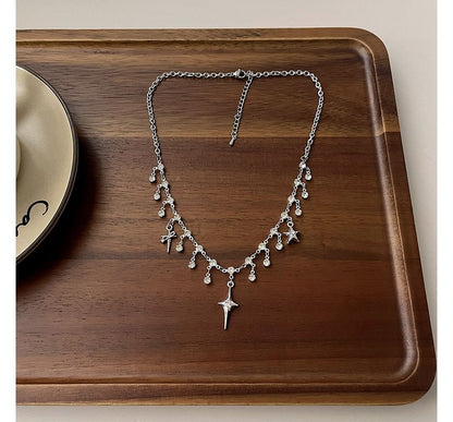 Fringed Choker Alloy Rhinestone Star