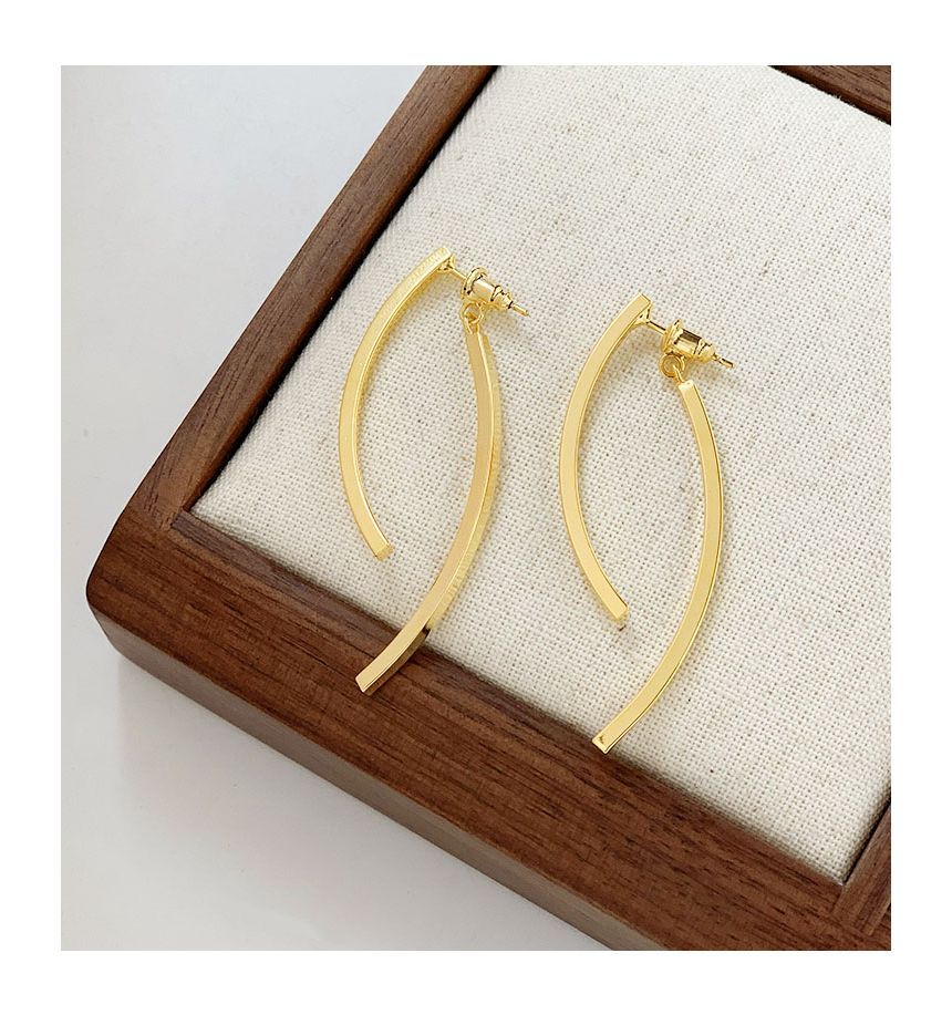 Curve Alloy Fringed Earring