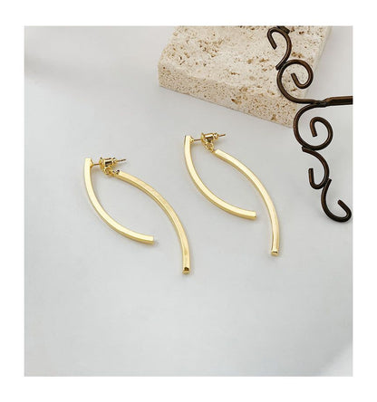 Curve Alloy Fringed Earring