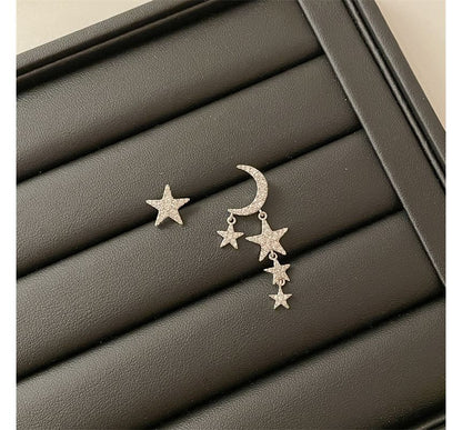 Alloy Star Asymmetrical Fringed Moon Earring