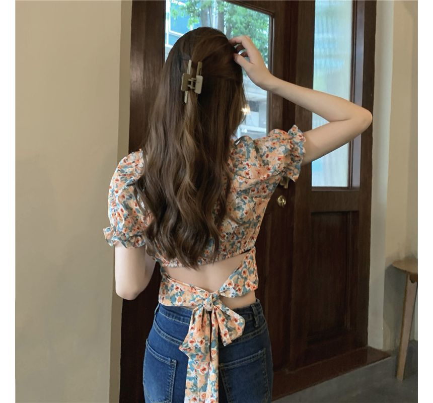 Puff-Sleeve Square-Neck Floral Print Ruffled Bow Back Crop Blouse