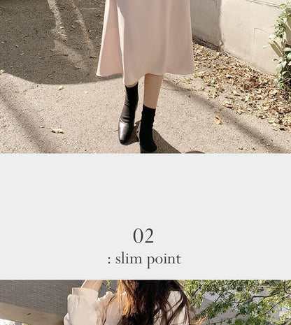 Langärmliges, schlichtes Midi-Wickelkleid mit V-Ausschnitt