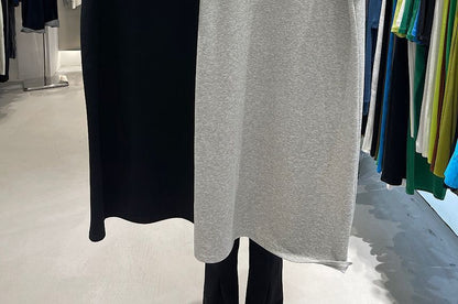 Short-Sleeve Crew Neck Plain Midi T-Shirt Dress