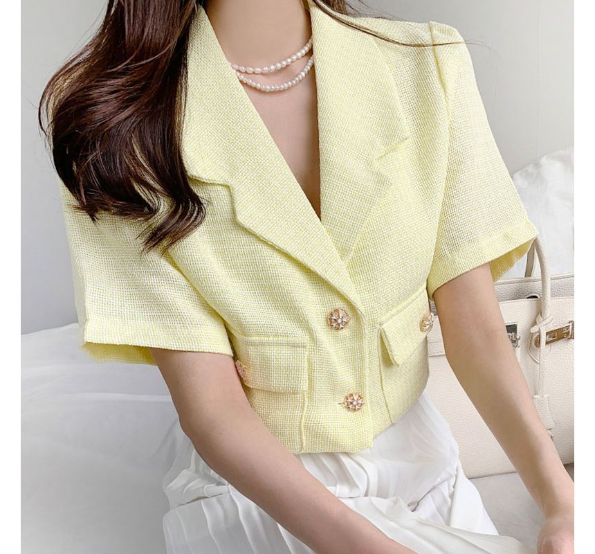 Short-Sleeve Lapel Collar Button Blazer