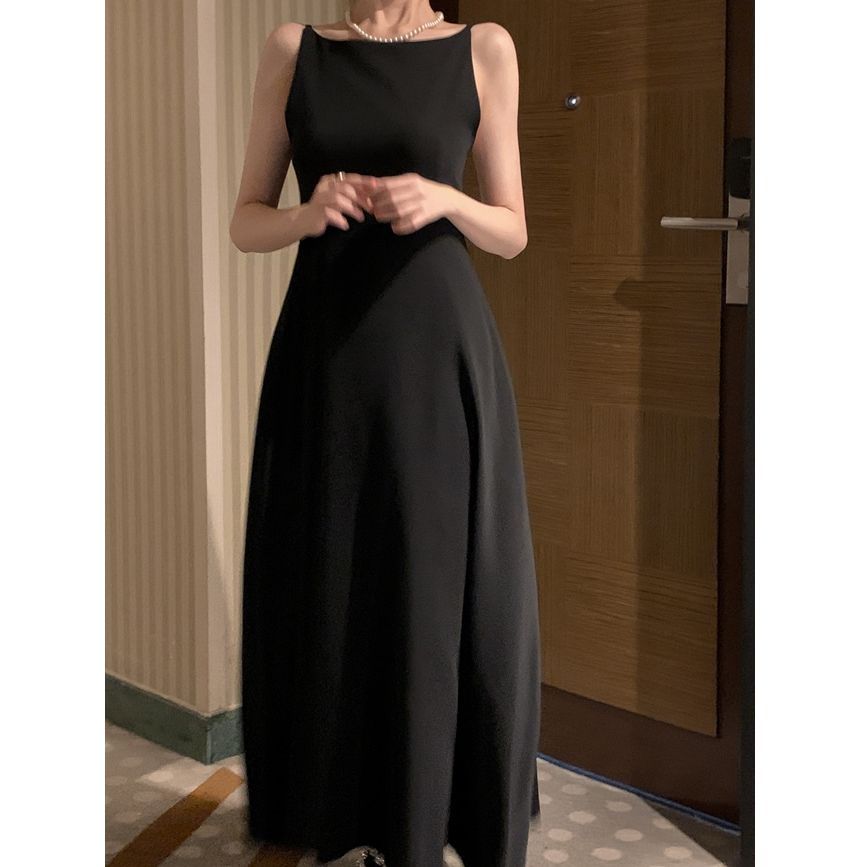Spaghetti Strap Crew Neck Plain Maxi A-Line Dress