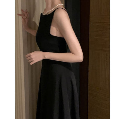 Spaghetti Strap Crew Neck Plain Maxi A-Line Dress