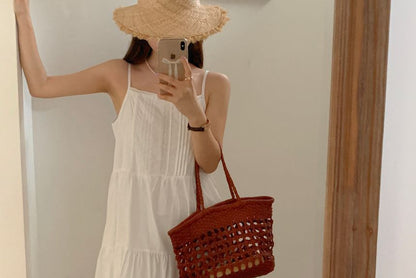 Einfarbiges A-Linien-Midikleid mit Spaghettiträgern, Lochspitze und Stufendesign