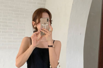 Einfarbiges A-Linien-Midikleid mit Spaghettiträgern, Lochspitze und Stufendesign