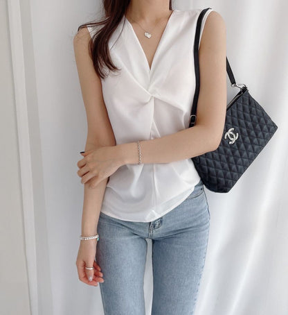 Sleeveless V-Neck Plain Twist Blouse