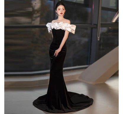 Off-Shoulder Ruffled two-Tone Velvet Mermaid Evening Gown