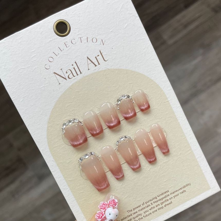 Embellished Gradient Faux Nail Tips